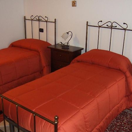 Bed and Breakfast Antica Interamnia Teramo Zimmer foto