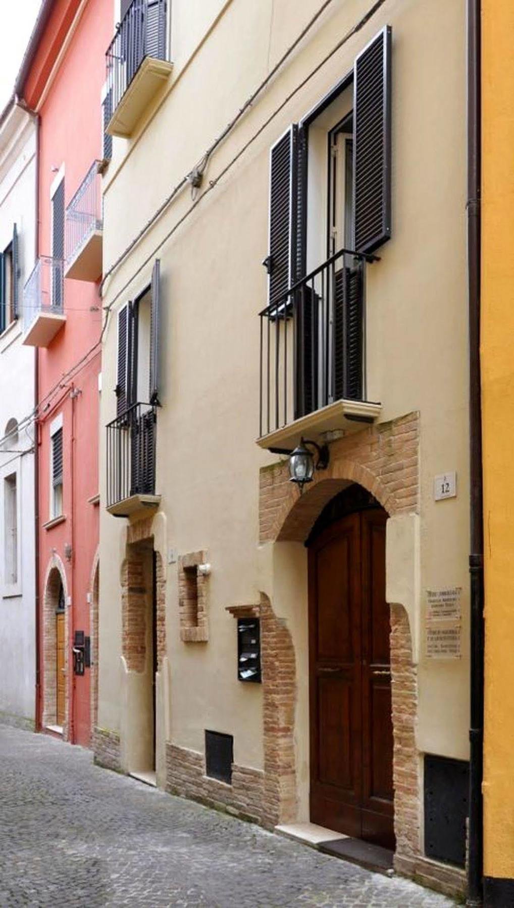 Bed and Breakfast Antica Interamnia Teramo Exterior foto