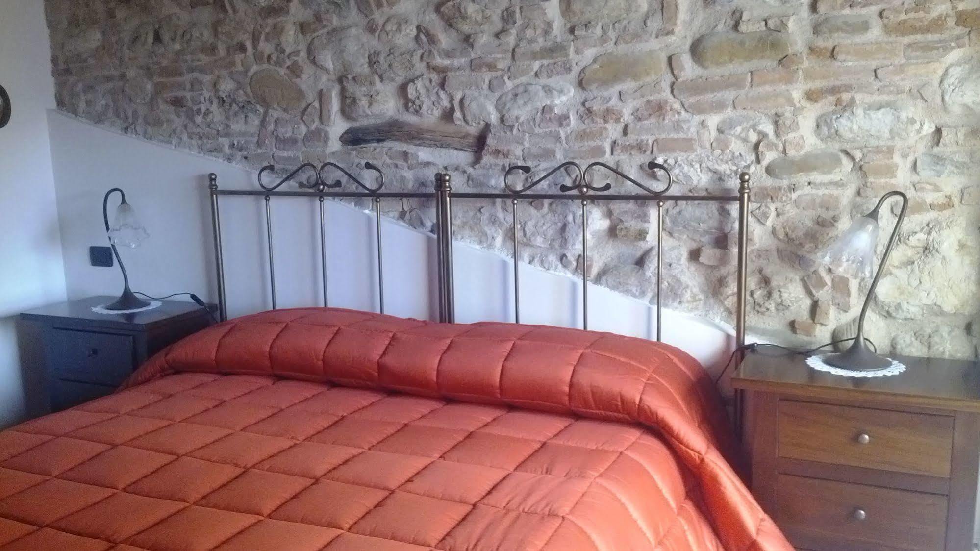 Bed and Breakfast Antica Interamnia Teramo Exterior foto