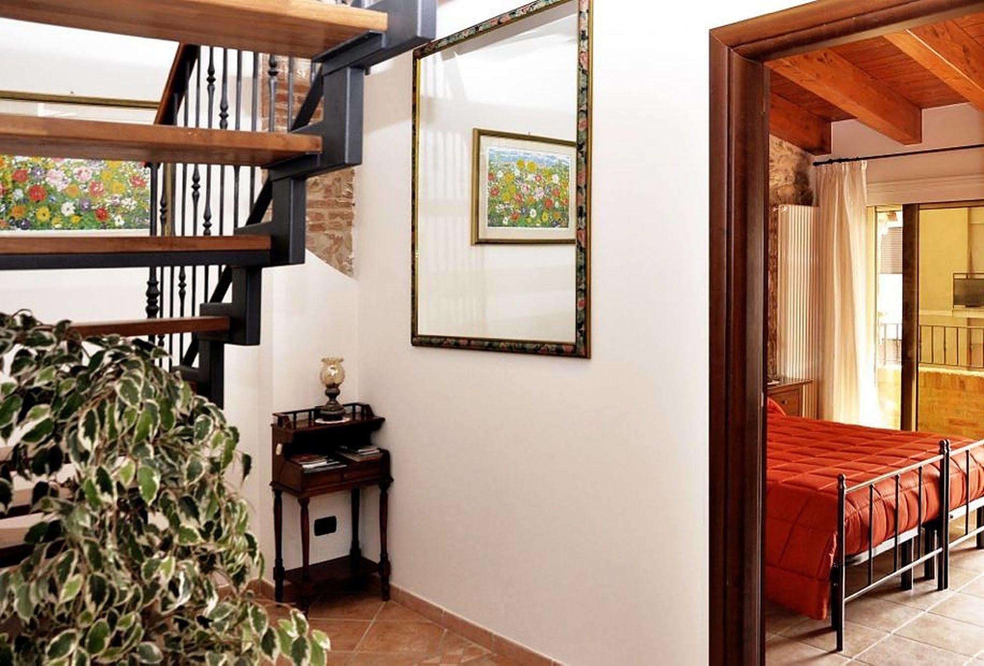 Bed and Breakfast Antica Interamnia Teramo Exterior foto